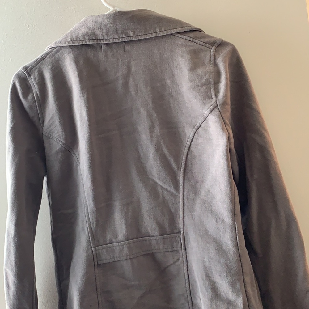 Guess gray jacket. Size small. - Picture 7 of 7